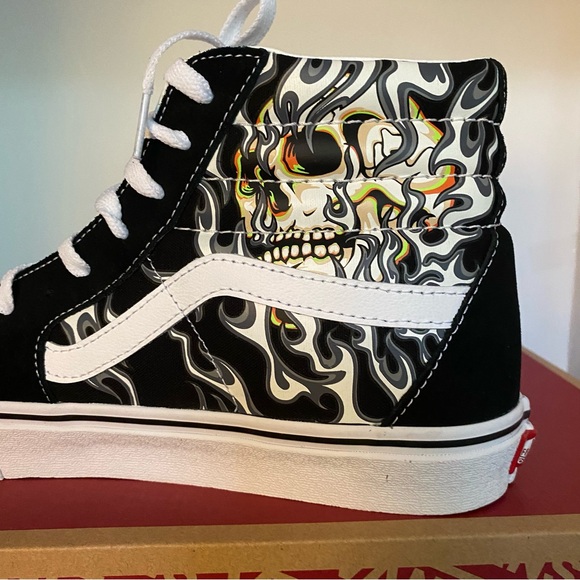 NEW Vans SK8-HI  Flame Skull Men Size 9 - Picture 6 of 10